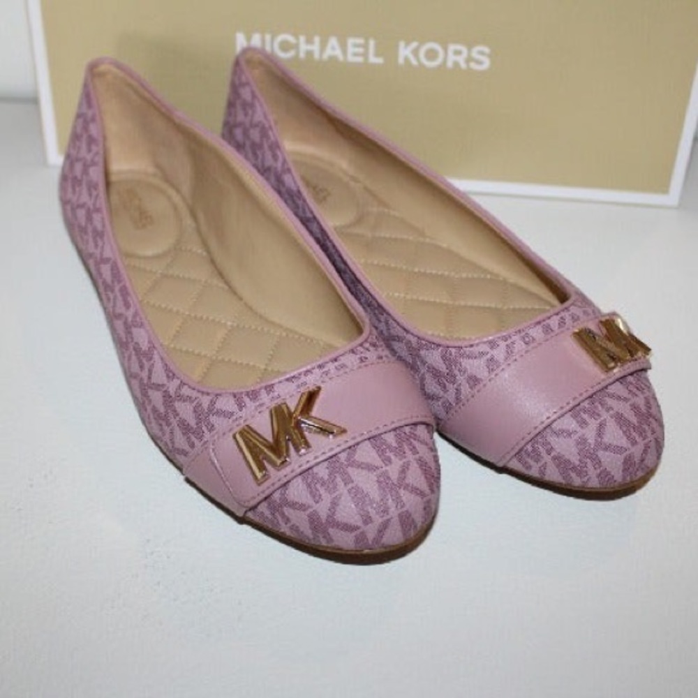 Michael Kors jilly logo ballet shoes 9